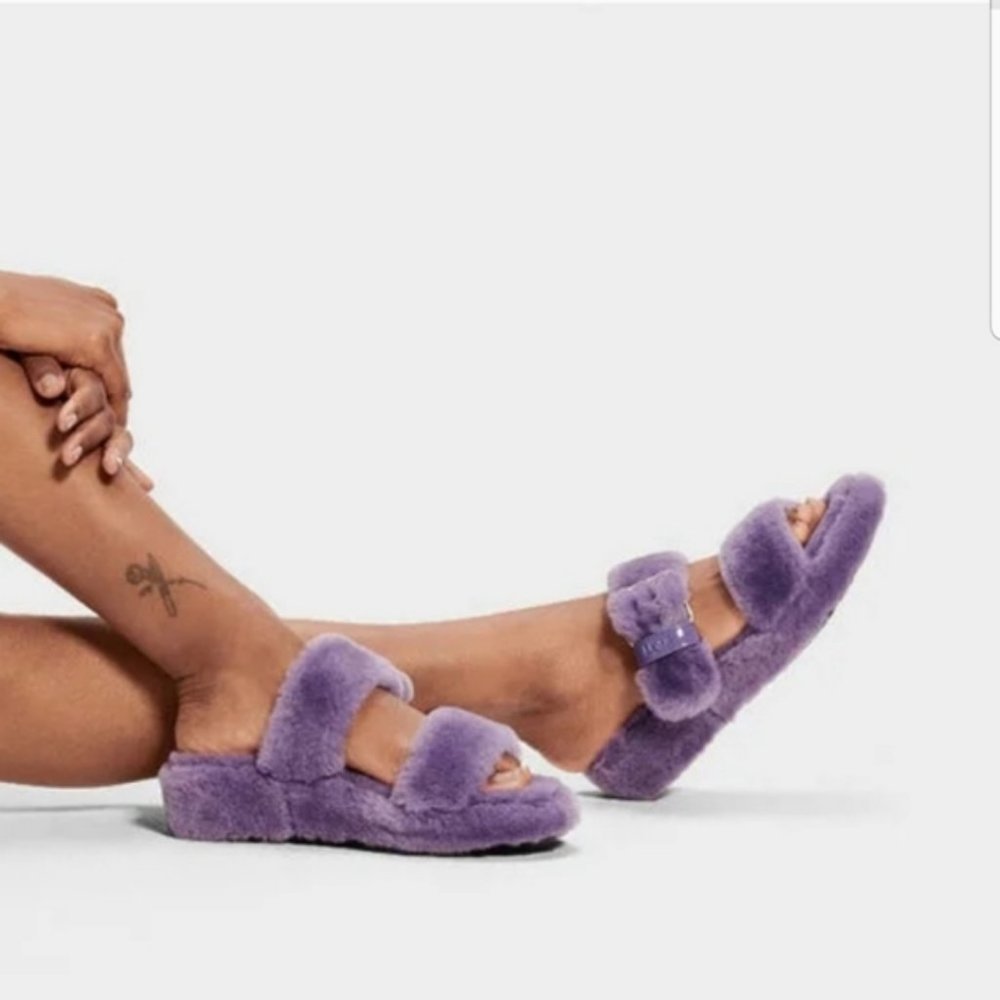 UGG Fuzz Yeah Slides in Violet Bloom - Picture 2 of 5